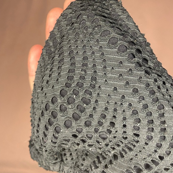 Black mesh/hole dotted Bikini top - Picture 3 of 4